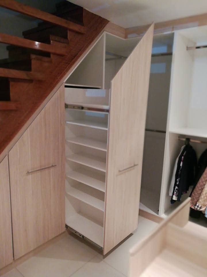 Closet con Escalones — DIPM